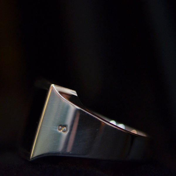 Cloveru-20th-anniv-ring4.png
