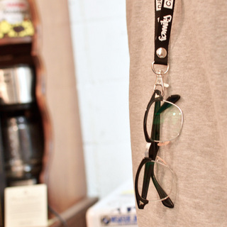 Cloveru-Neck-Strap3.jpg