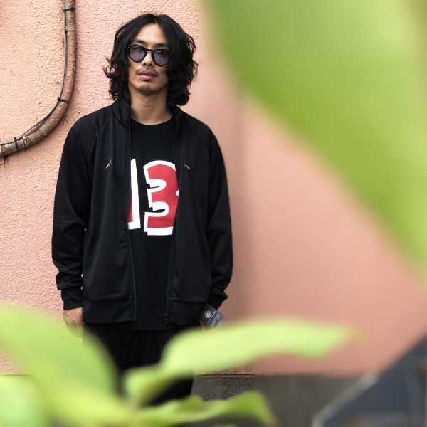 ジャージ上下サブ3.jpg